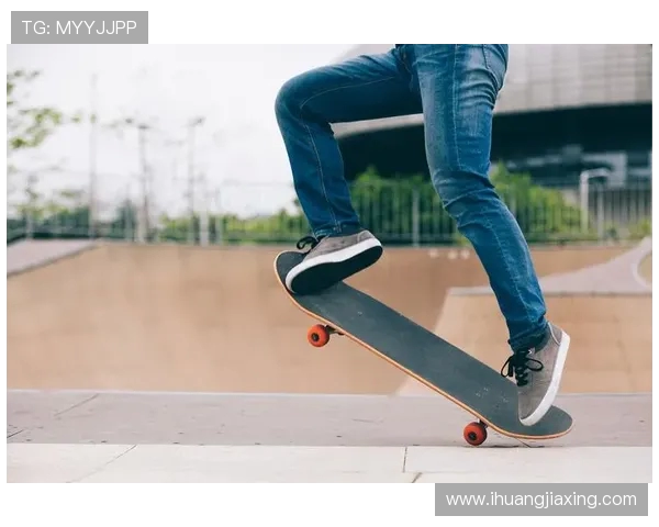 南京滑板队与杭州滑板队赛后复盘力量对比分析与精彩瞬间回顾 南京滑板队与杭州滑板队赛后复盘力量对比分析与精彩瞬间回顾