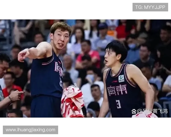 汉堡与圣保利激战正酣比分结果揭晓引发球迷热议