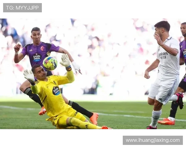 西甲第24轮精彩对决皇马迎战劲敌全力争胜展现王者风范