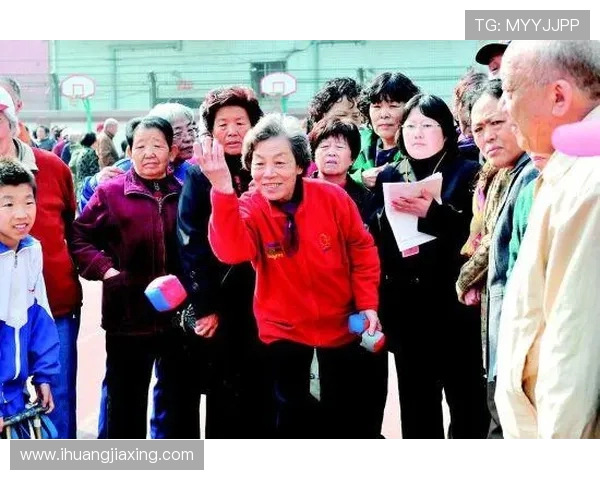 李芳独家揭秘羽毛球技巧与训练心得分享助你提升竞技水平